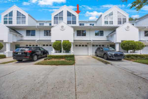 14649 SEMINOLE TRAIL, SEMINOLE, FL 33776 Sold 09/05/25