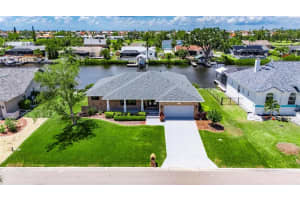 829 Golf Island Dr, APOLLO BEACH
