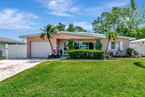 940 43RD AVENUE, ST PETERSBURG, FL 33703 - MLS#MFRTB8368904