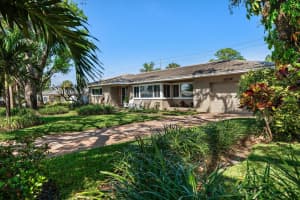 7909 GARDEN DRIVE, ST PETERSBURG, FL 33710 Sold 07/21/25