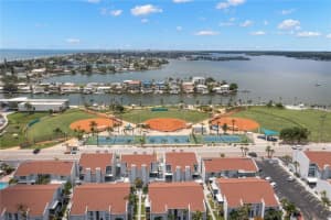 253 Rex Pl #b, MADEIRA BEACH