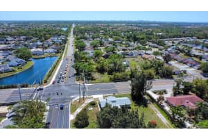 7720 TUTTLE AVENUE, SARASOTA, FL 34243 - MLS#MFRTB8369041