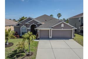 2310 Wood Pointe Dr, HOLIDAY