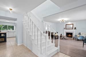 16222 COURSE DRIVE, TAMPA, FL 33624 Sold 05/23/25