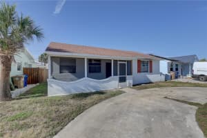440 BAYSHORE DRIVE, MADEIRA BEACH, FL 33708 - MLS#MFRTB8369183