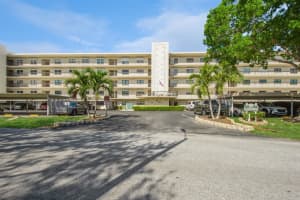 8198 Terrace Garden Dr N #411, ST PETERSBURG