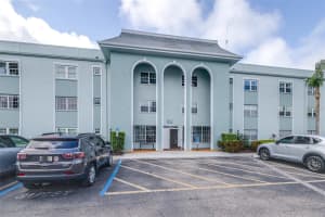 1706 BELLEAIR FOREST DRIVE, BELLEAIR, FL 33756 - MLS#MFRTB8369322
