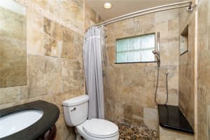6801 5TH STREET, ST PETERSBURG, FL 33702 - MLS#MFRTB8369341