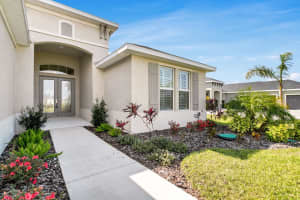 5214 LAKE VENICE DRIVE, WIMAUMA, FL 33598 - MLS#MFRTB8369364