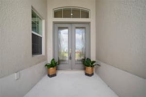 5214 LAKE VENICE DRIVE, WIMAUMA, FL 33598 - MLS#MFRTB8369364