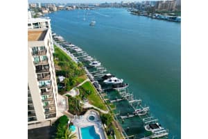 690 ISLAND WAY, CLEARWATER BEACH, FL 33767 - MLS#MFRTB8369373