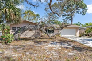 1250 12TH COURT, LARGO, FL 33770 Sold 08/04/25