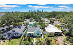 136 30TH AVENUE, ST PETERSBURG, FL 33704 - MLS#MFRTB8369442