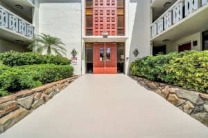 2612 PEARCE DRIVE, CLEARWATER, FL 33764 - MLS#MFRTB8369456