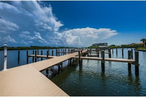 19531 GULF BOULEVARD, INDIAN SHORES, FL 33785 Sold 09/23/25