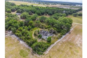 3201 CYPRESSWOOD BOULEVARD, WINTER HAVEN, FL 33884 Sold 05/21/25