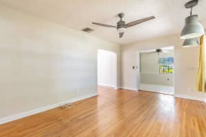 410 39TH AVENUE, ST PETERSBURG, FL 33703 Sold 04/30/25