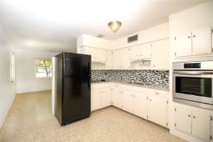 721 75TH AVENUE, ST PETERSBURG, FL 33702 Sold 10/09/25