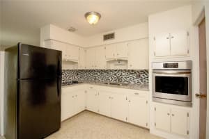 721 75TH AVENUE, ST PETERSBURG, FL 33702 Sold 10/09/25