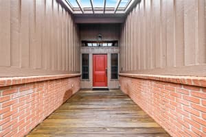 1916 38TH STREET, BRADENTON, FL 34205 - MLS#MFRTB8369649