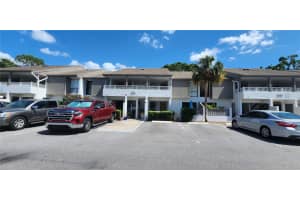 1960 Lakewood Club Dr S #2-f, ST PETERSBURG