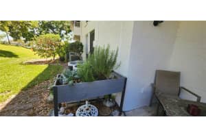 1960 LAKEWOOD CLUB DR S #2-F, ST PETERSBURG, FL 33712 - MLS#MFRTB8369679