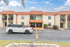 10365 PARADISE BOULEVARD, TREASURE ISLAND, FL 33706 - MLS#MFRTB8369713