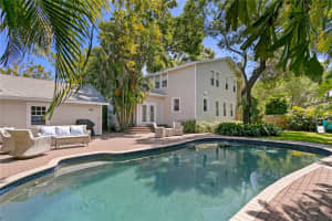 841 24TH AVENUE, ST PETERSBURG, FL 33704 Sold 06/02/25