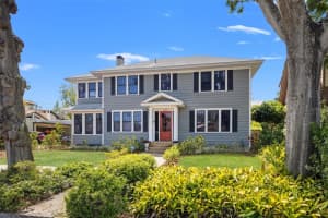 2320 5TH STREET, ST PETERSBURG, FL 33704 Sold 05/30/25