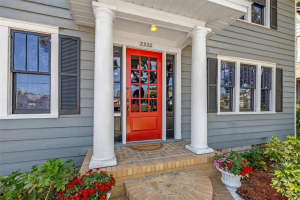 2320 5TH STREET, ST PETERSBURG, FL 33704 Sold 05/30/25
