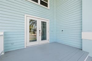 5925 SEABIRD DRIVE, GULFPORT, FL 33707 Sold 05/21/25