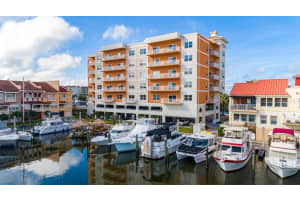 13101 GULF BOULEVARD, ST PETERSBURG, FL 33708 Sold 06/20/25