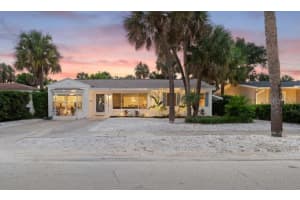 840 MANDALAY AVENUE, CLEARWATER BEACH, FL 33767 Sold 05/24/25