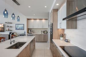 100 1ST AVENUE, ST PETERSBURG, FL 33701 - MLS#MFRTB8369836