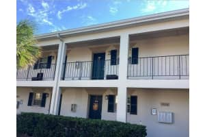 10316 CARROLLWOOD COURT, TAMPA, FL 33618 - MLS#MFRTB8369871