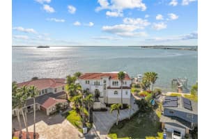 2402 BAYWOOD DRIVE, DUNEDIN, FL 34698 Sold 07/29/25