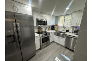 9007 PEBBLE CREEK DRIVE, TAMPA, FL 33647 - MLS#MFRTB8370023