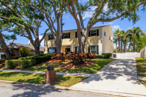 13067 FARMINGTON TRAIL, SEMINOLE, FL 33776 Sold 05/16/25