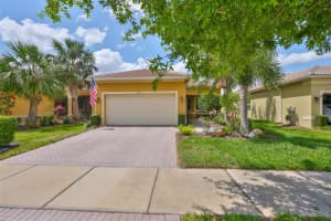 4811 Sandy Glen Way, WIMAUMA