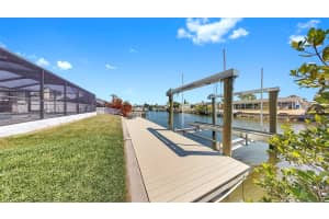 6511 SENEGAL PALM WAY, APOLLO BEACH, FL 33572 Sold 06/30/25