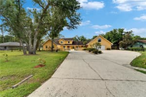 4902 LOG CABIN DRIVE, LAKELAND, FL 33810 Sold 05/16/25
