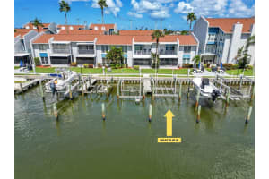 337 REX PLACE, MADEIRA BEACH, FL 33708 - MLS#MFRTB8370251