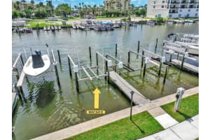 337 REX PLACE, MADEIRA BEACH, FL 33708 - MLS#MFRTB8370251
