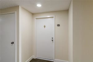 5940 PELICAN BAY PLAZA, GULFPORT, FL 33707 - MLS#MFRTB8370409