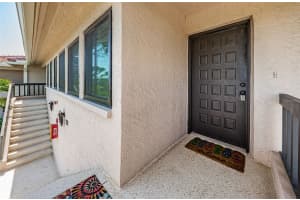 1805 MARINER DRIVE, TARPON SPRINGS, FL 34689 - MLS#MFRTB8370447