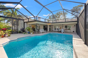 7201 15TH COURT, ST PETERSBURG, FL 33702 - MLS#MFRTB8370513