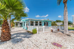 13200 BOCA CIEGA AVENUE, MADEIRA BEACH, FL 33708 - MLS#MFRTB8370527