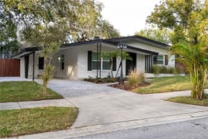 1221 OAKWOOD STREET, TARPON SPRINGS, FL 34689 Sold 05/15/25
