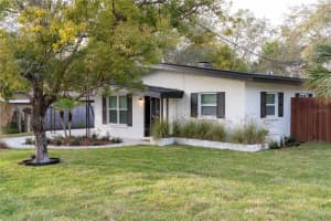 1221 OAKWOOD STREET, TARPON SPRINGS, FL 34689 Sold 05/15/25