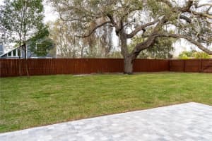 1221 OAKWOOD STREET, TARPON SPRINGS, FL 34689 Sold 05/15/25